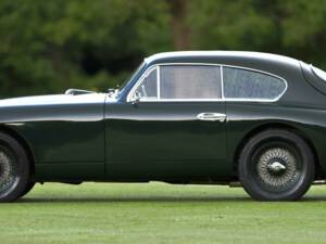 Image 9/50 of Aston Martin DB 2&#x2F;4 Mk II (1955)