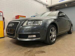 Bild 2/19 von Audi A6 2.7 TDI (2010)