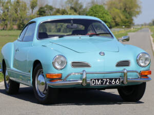 Image 24/50 of Volkswagen Karmann Ghia 1600 (1970)