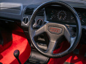 Image 22/29 of Peugeot 205 GTi 1.6 (1990)