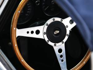Bild 39/48 von Jaguar E-Type (1969)