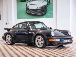 Image 2/37 de Porsche 911 Turbo 3.6 (1993)