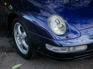 Image 36/41 de Porsche 911 Carrera (1995)