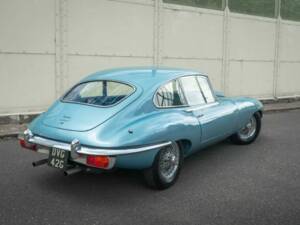 Image 10/40 de Jaguar E-Type (2+2) (1969)