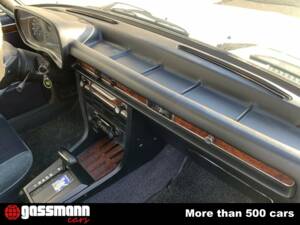 Immagine 13/15 di BMW 3,3 L (1974)