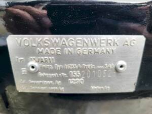 Immagine 42/47 di Volkswagen Käfer 1303 (1974)