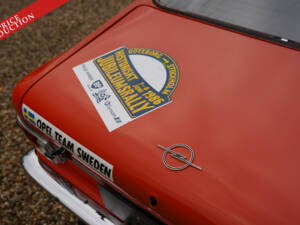 Image 11/50 de Opel Kadett 1,9 S Rallye (1970)