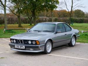 Image 10/50 of BMW M 635 CSi (1989)