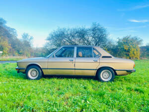 Image 3/5 of BMW 520&#x2F;6 (1979)