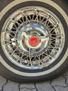 Image 17/24 of Ford Thunderbird (1964)