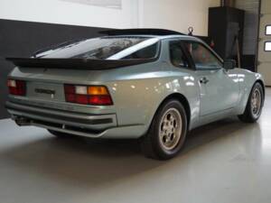 Image 30/50 de Porsche 944 Turbo (1986)