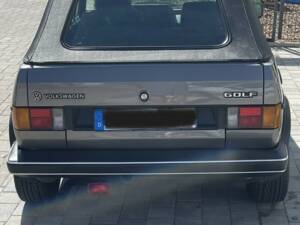 Imagen 3/7 de Volkswagen Golf Mk I Convertible 1.8 (1987)