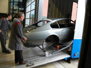Image 11/50 of Aston Martin V8 (1980)