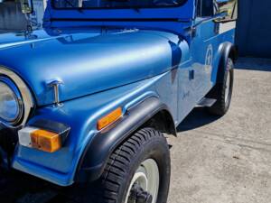 Image 10/31 of Jeep CJ-7 2.4L Diesel (1983)