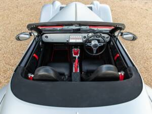 Image 16/50 of Morgan Aero 8 (2016)