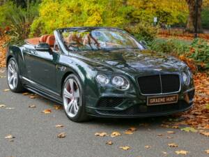 Bild 42/49 von Bentley Continental GTC V8 S (2017)