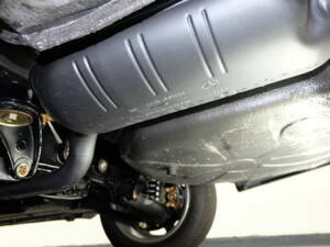 Image 33/40 of Mercedes-Benz 250 TD (1990)
