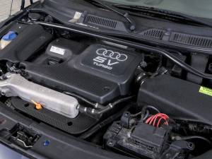 Immagine 39/50 di Audi TT 1.8 T (2002)