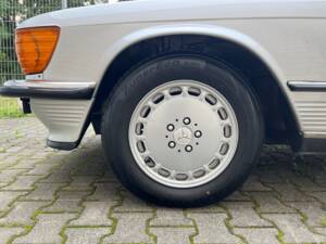 Imagen 46/72 de Mercedes-Benz 300 SL (1988)