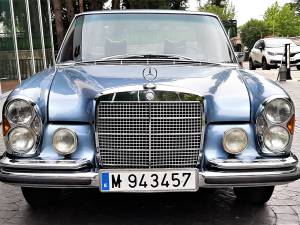 Image 3/20 of Mercedes-Benz 280 SEL 3,5 (1971)