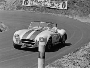 Bild 20/22 von AC Cobra 427 (1966)