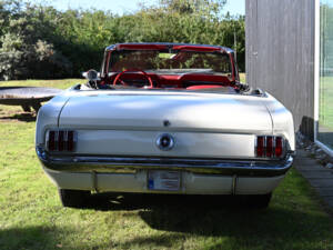 Image 16/21 of Ford Mustang 289 (1965)