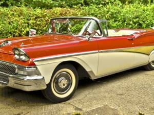 Image 15/50 de Ford Fairlane 500 Skyliner (1958)