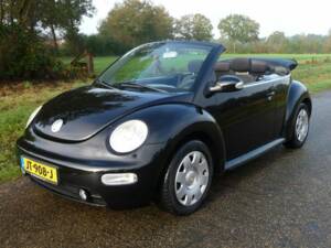 Bild 4/7 von Volkswagen New Beetle 1.4 (2004)