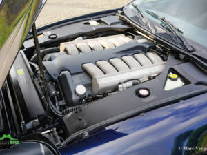 Image 25/59 of Aston Martin DB 7 Vantage (2002)