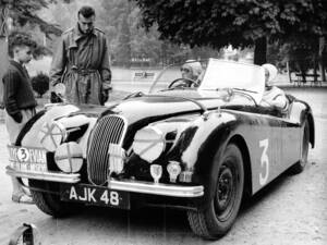 Imagen 4/22 de Jaguar XK 120 OTS (1951)