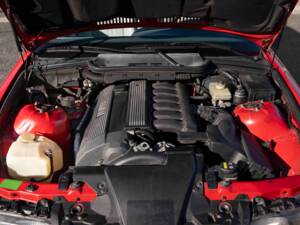 Bild 87/92 von BMW 325i (1994)