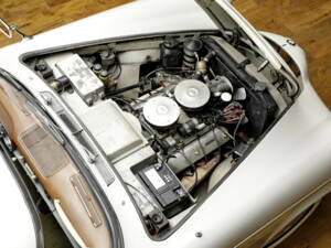 Image 27/28 of BMW 503 (1959)