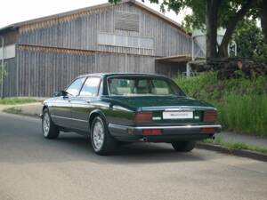 Image 4/33 of Jaguar Sovereign 3.6 (1988)