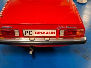 Image 19/43 of Alfa Romeo Spider Veloce 2000 (1982)