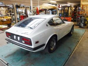 Image 20/39 of Datsun 240 Z (1972)