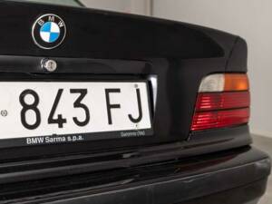 Immagine 28/46 di BMW 318i (1995)