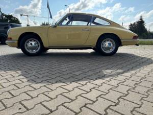 Image 9/70 of Porsche 912 (1965)