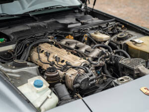 Image 14/42 de Porsche 944 S2 (1991)