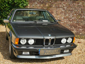 Image 45/50 of BMW M 635 CSi (1988)