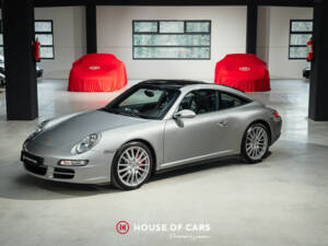 Image 2/49 of Porsche 911 Targa 4S (2008)