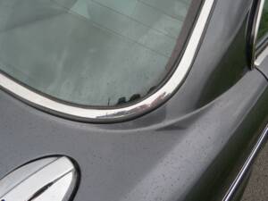 Image 11/30 of Daimler Double Six (1992)