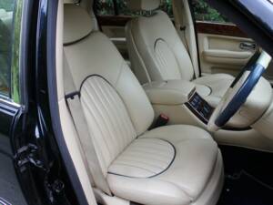 Bild 10/17 von Bentley Arnage Red Label (2001)