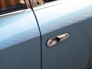 Image 33/40 of Ferrari 365 GT 2+2 (1969)