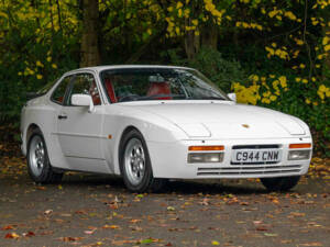 Image 1/41 de Porsche 944 Turbo (1986)