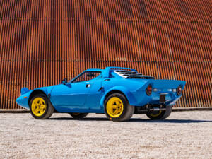 Image 6/46 of Lancia Stratos HF Stradale (1975)