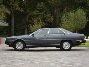 Immagine 4/7 di Maserati Quattroporte 4900 (1985)