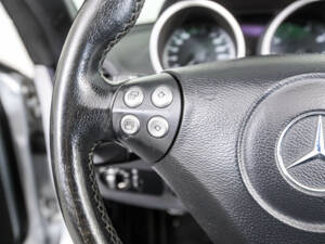 Image 11/50 of Mercedes-Benz SLK 200 Kompressor (2004)