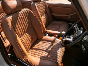 Image 27/47 of Triumph Stag (1975)