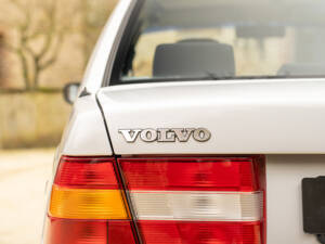Afbeelding 35/100 van Volvo 940 2.3i (1990)