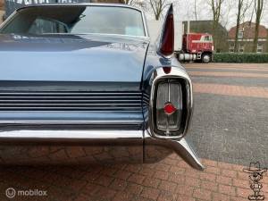 Image 5/29 of Cadillac Coupe DeVille (1962)